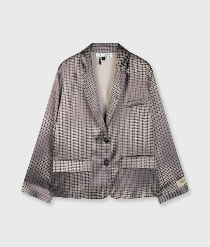 Blazer 10 Days